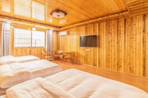 Longyan Judexuan Inn (Yongding Tulou Branch)