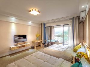 Longmen Nankunshan Longzhiquan Hot Spring Holiday Apartment Villa