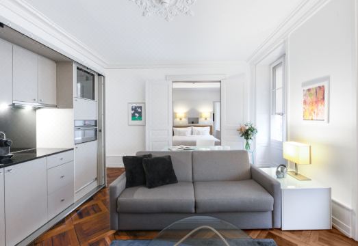 Swiss Luxury Apartments의 주방 시설