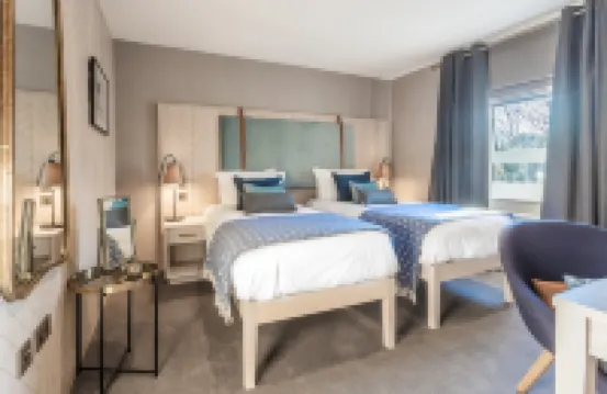 โรงแรมปาล์ม คอร์ต อาเบอร์ดีน โรงแรมในอะเบอร์ดีน