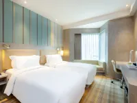 Holiday Inn Express HONG KONG MONGKOK by IHG Hôtels à proximité de : Métro (MTR) Olympic