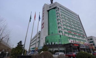 Jinhaiyue Hotel (Dalian Free Trade Zone Light Rail Station)
