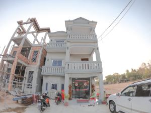 Pha Panha Guesthouse