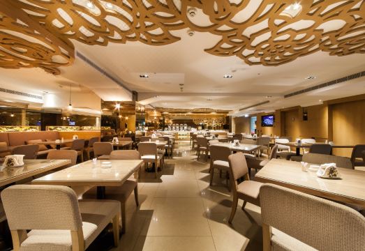 3. 그린 월드 스테..