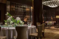 Renaissance Tianjin Lakeview Hotel(Municipal Government Branch)