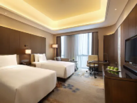 万達レルムホテル 泰安（泰山国際会展中心） 泰安のホテル