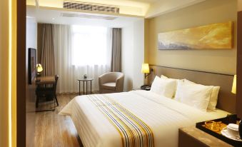 Home Inn Select Hotel (Hangzhou Xixi Tianjie Wenyi West Road)