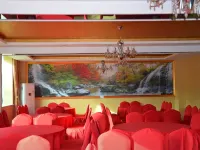 Longxiang Business Hotel Hotels in Huaping