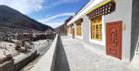 Markang Jimuxi Viewing Pavilion B&B