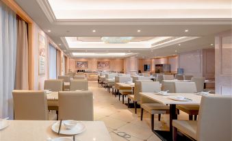 Vienna International Hotel (Nanning Jinhu Square Langxi Metro Station Branch)