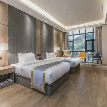 Sanshan Boyue Hotel