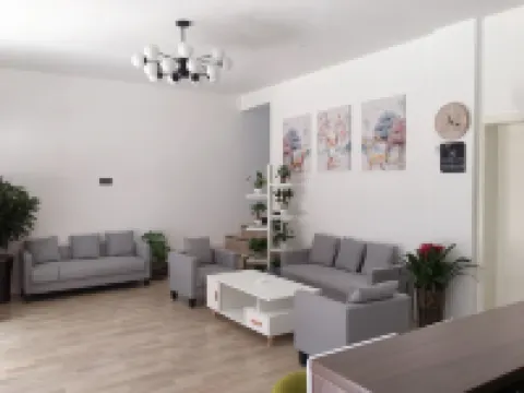 Baili Duyun Yunjin Inn