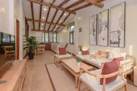 Ruyi Xiangye Hot Spring Hotel