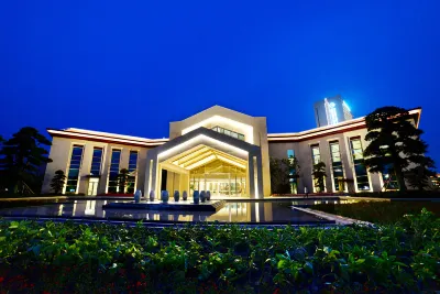 Grand Skylight International Hotel Zunyi Hotels in Wuyue Plaza/Zhongzhuang Passenger Transport Terminal