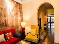 Floral Water Bay Roman Holiday Hot Spring Villa - Villas