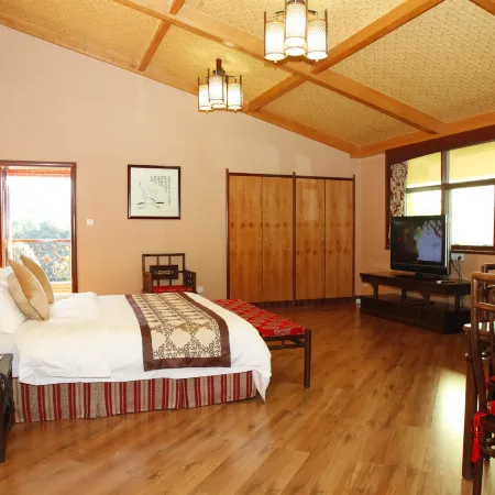 Yannanfei Weilong Hotel