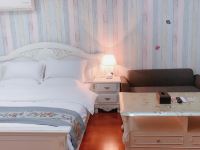 上海佑家酒店式公寓 - 精致温馨大床房