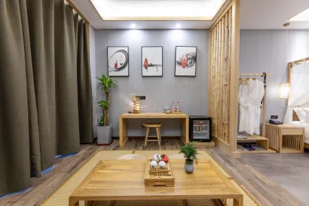 Boyunju Hotel Отели рядом с достопримечательностью «Suzhou Museum West»