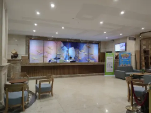 란리 바이허 호텔 (신다청 2로)