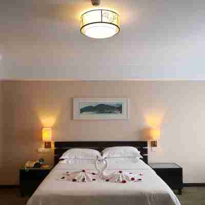 雲浮新興翔順龍山飯店 Rooms