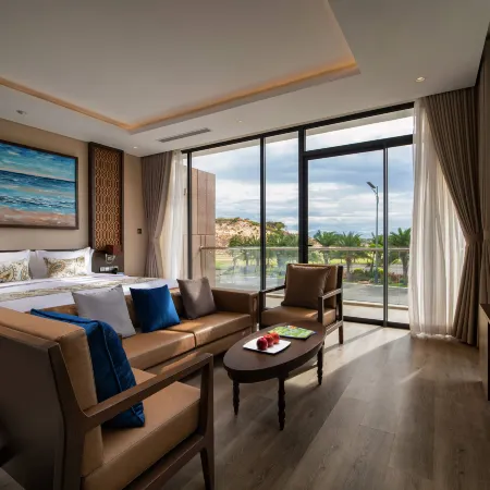 Wyndham Grand KN Paradise Cam Ranh