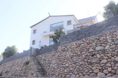 Boyanzhu Villa Отели рядом с достопримечательностью «Peitian Ancient Village»