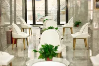 Home Inn Baiyun Hotel (Kashgar Yecheng Kahe East Road)