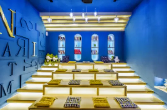 何夜ユース旅行ホテル(西安回民街鐘樓地下鉄駅)