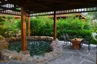 Yeyuan Hotspring Holiday Hotel - Hot Springs