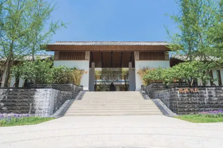 Chongzhou Pulianshan Hotel