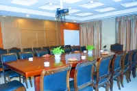 Jiuqing Hotel فنادق في يونغ شينغ