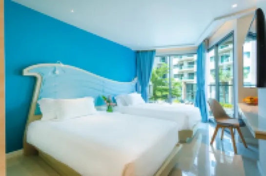 เซ็นทารา ซันไรซ่า เรสซิเดนซ์และสวีท ศรีราชา โรงแรมใกล้วัดศรีมหาราชา