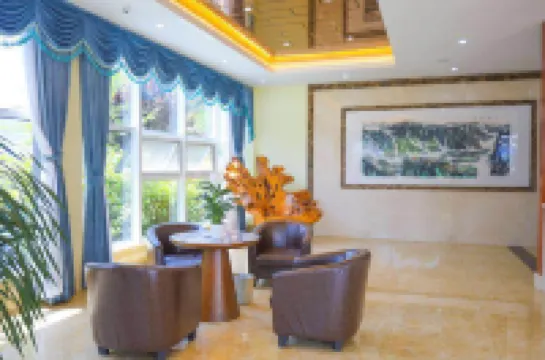 Longshanwan Guoleyuan Resort