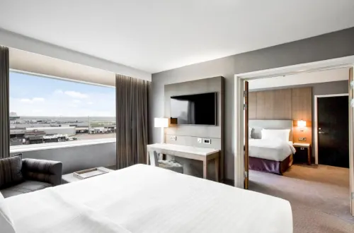 Radisson Blu Hotel Manchester Airport - 4-Star
