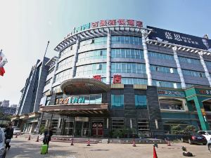 123 Jiman Chain Hotel (Shanghai Daning International Wuwei East Road Subway Station Branch)