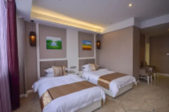 Junyue Holiday Hotel