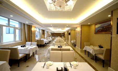 Vienna Hotel (Zhuozhou High-speed Railway Station) - Housity