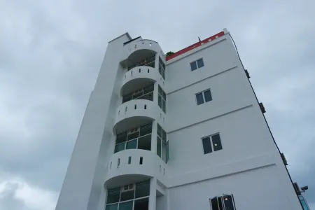 Royal Agate Beach Resort