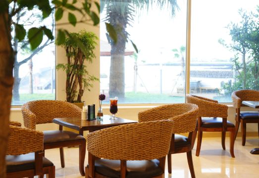 5. 메가리조트..