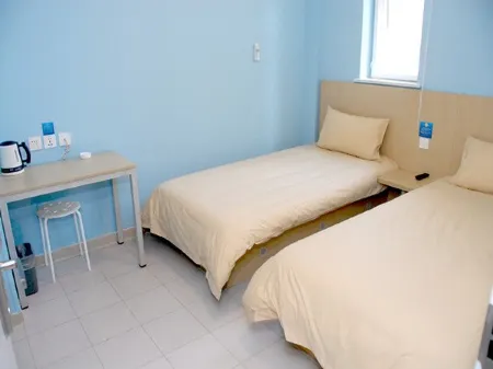 Bestay Hotel Express (Shenyang Imperial Palace Huaiyuanmen Metro Station)