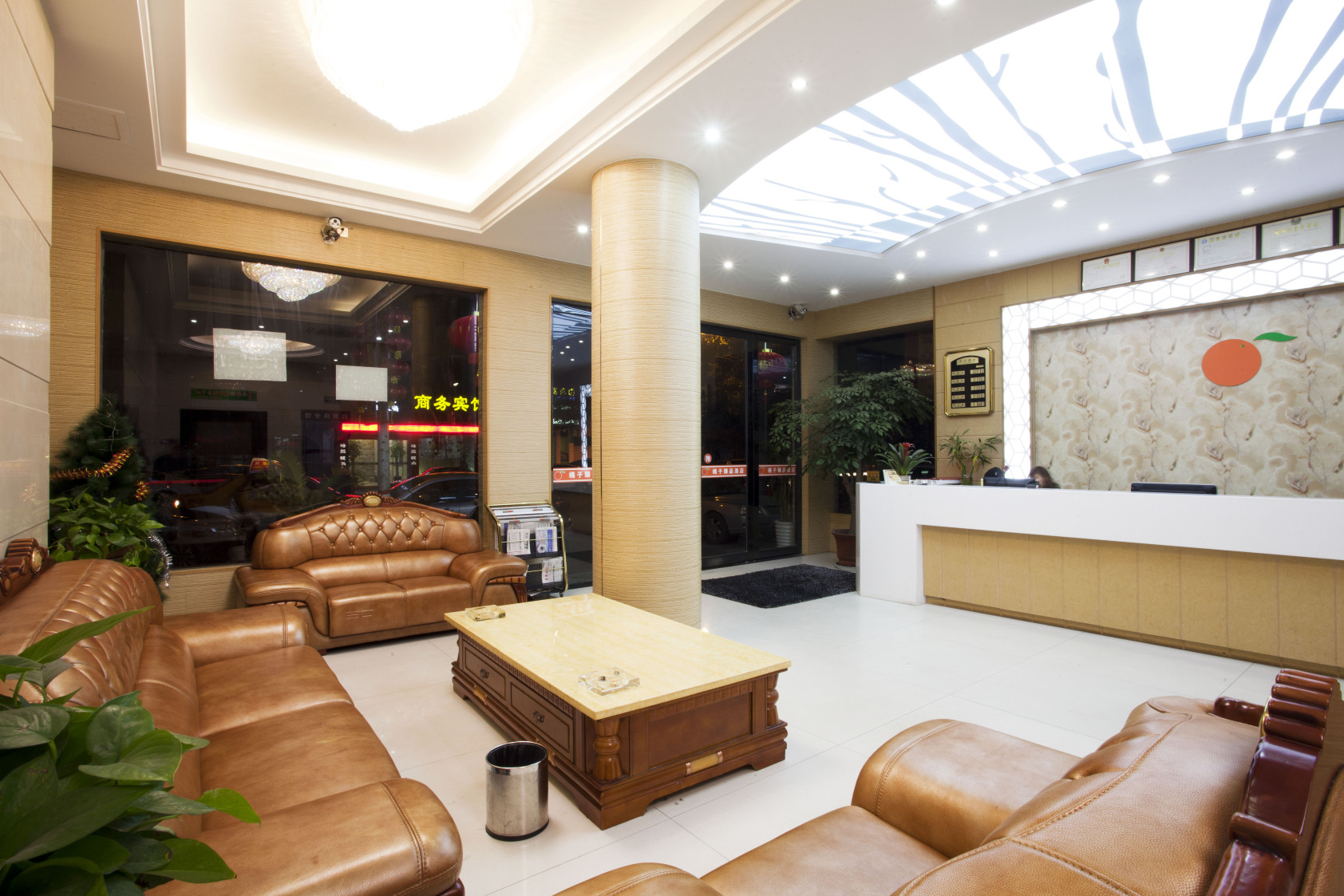 Orange Zhenpin Hotel (Linhai Lucheng store) Hotel Overview