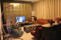 Shanghai Tuwo Youth Hostel (Hongqiao Railway Station Convention and Exhibition Center)