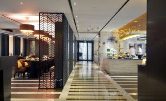 Xiangtan Mingyi Hotel (Bantang City Railway Station Store)