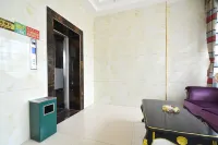 Luohe Jingyue creative Hotel