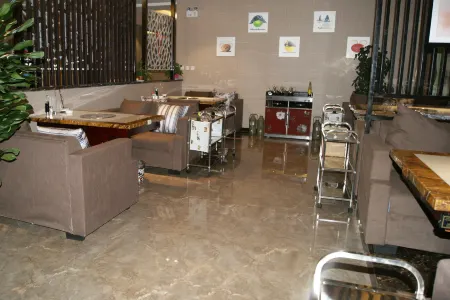 Jinjie Wanshang Hotel Отели рядом с достопримечательностью «Aili Juanzeng Wenwu Exhibition Hall»