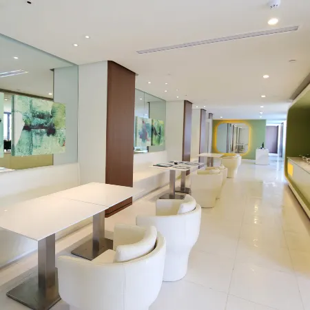 Jinjiang Inn Select Hotel (Nanning Railway Station Chaoyang Square)