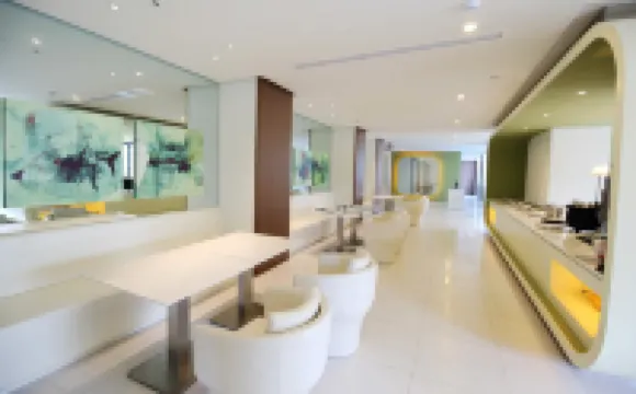 จินเจียง อินน์ ซีเล็คท์ หนานหนิง เฉาหยาง สแควร์