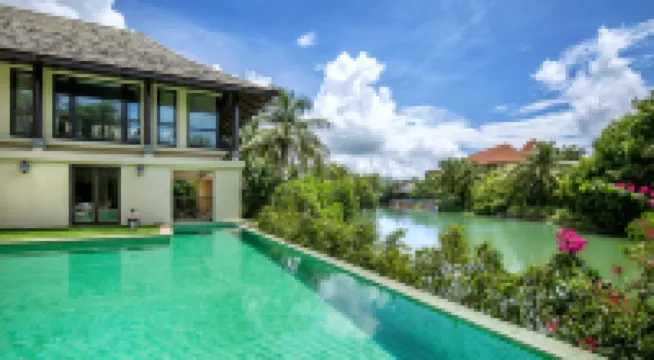 Yalong Bay Villas & Spa