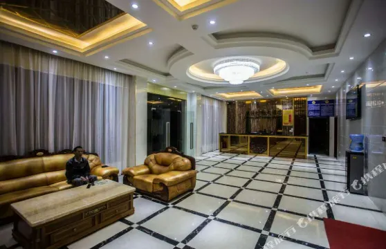 龍勝皇佳時尚大酒店（汽車客運站店）