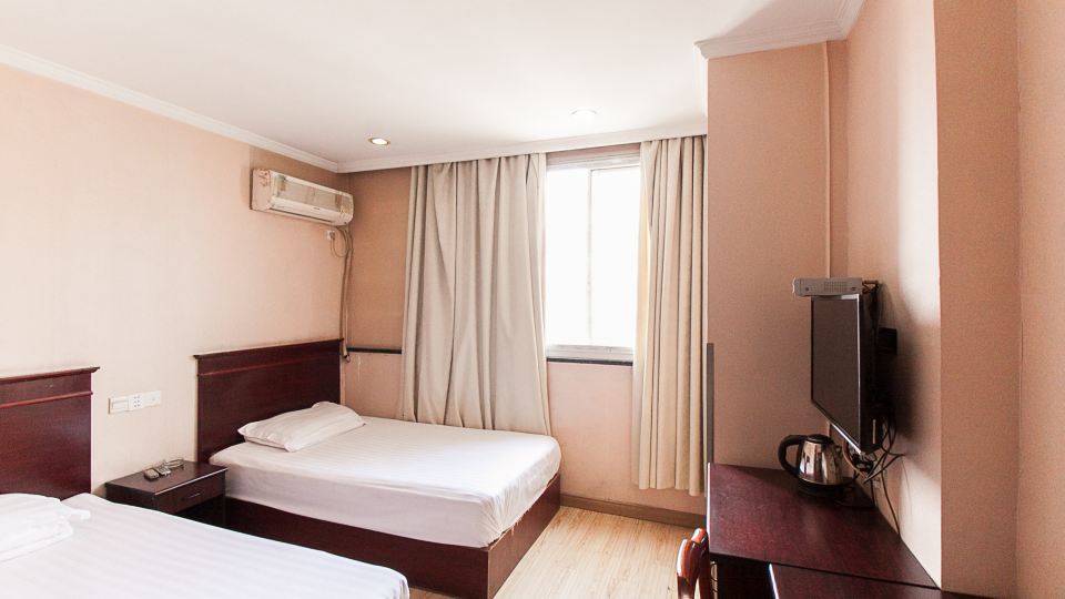 Baisha Hotel